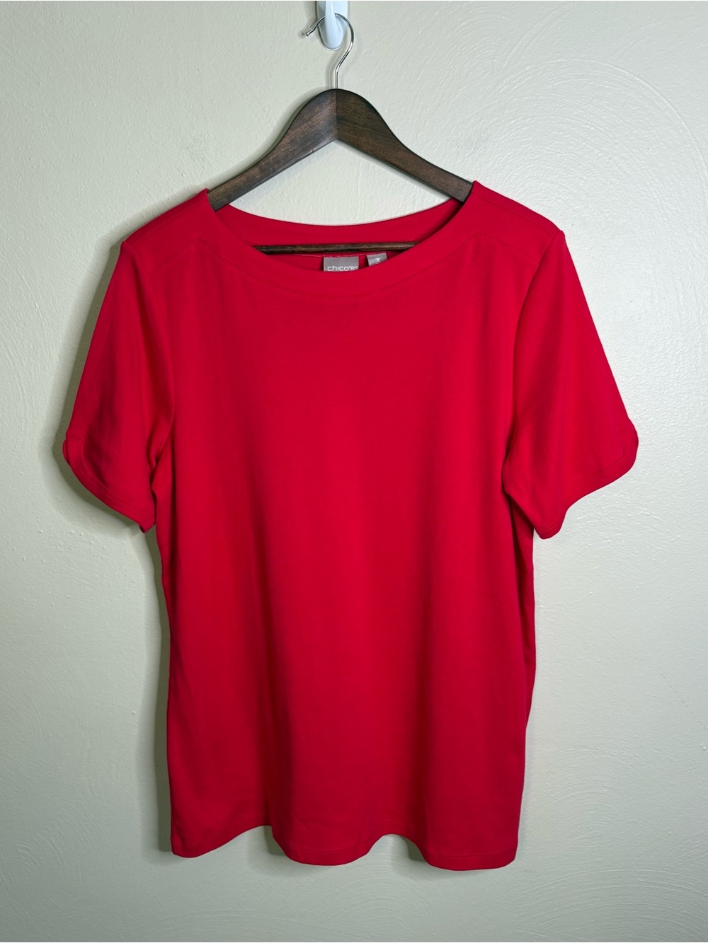 Chico’s Size 3 Red Cotton Knit Tee Top Short Sleeve Casual Classic Everyday